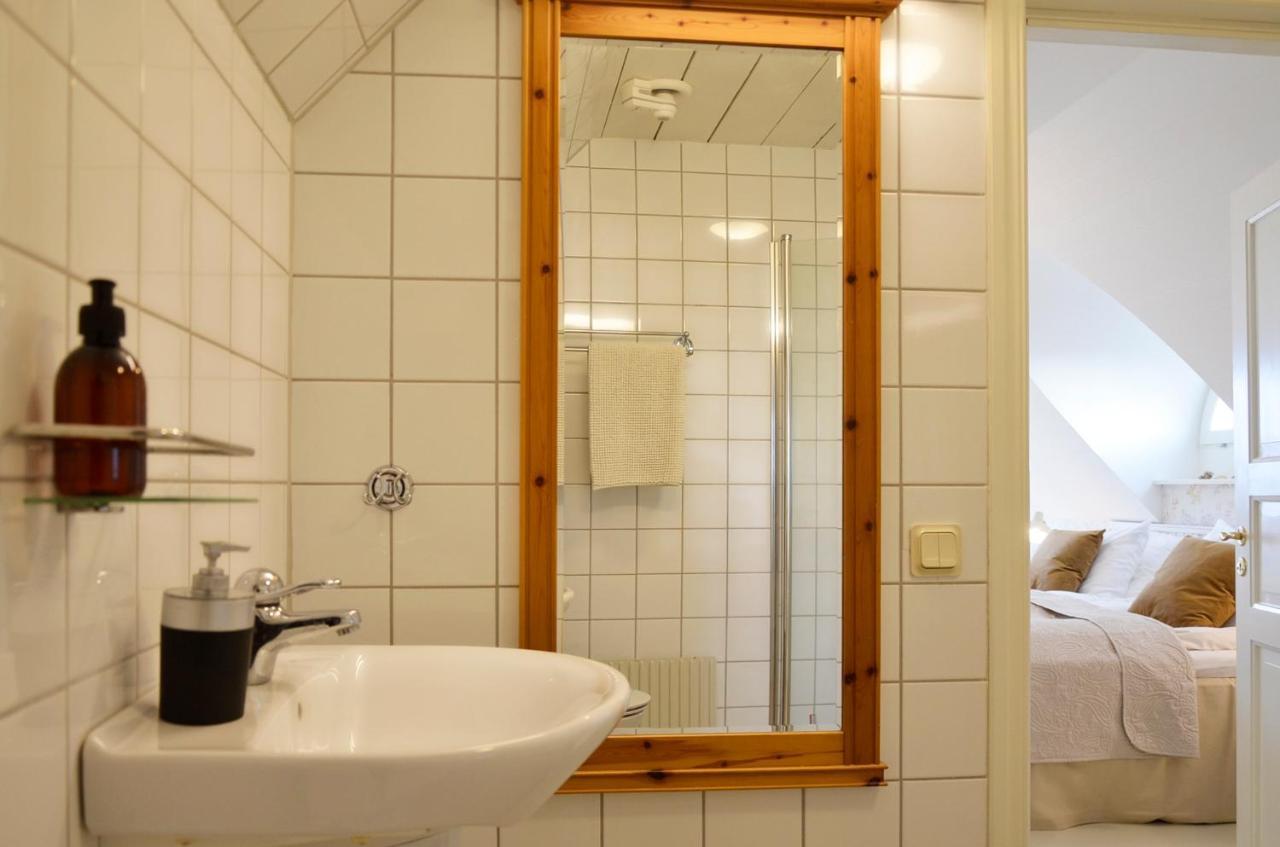 シムリスハムン Torsborgs Gard Bed & Breakfast エクステリア 写真